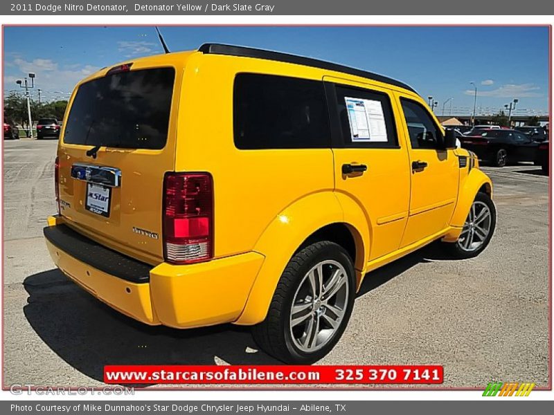 Detonator Yellow / Dark Slate Gray 2011 Dodge Nitro Detonator