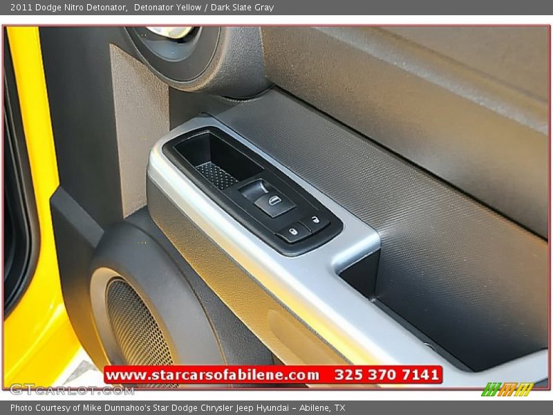 Detonator Yellow / Dark Slate Gray 2011 Dodge Nitro Detonator