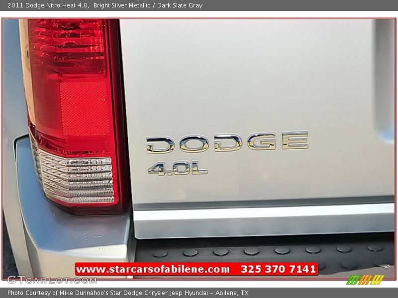 Bright Silver Metallic / Dark Slate Gray 2011 Dodge Nitro Heat 4.0