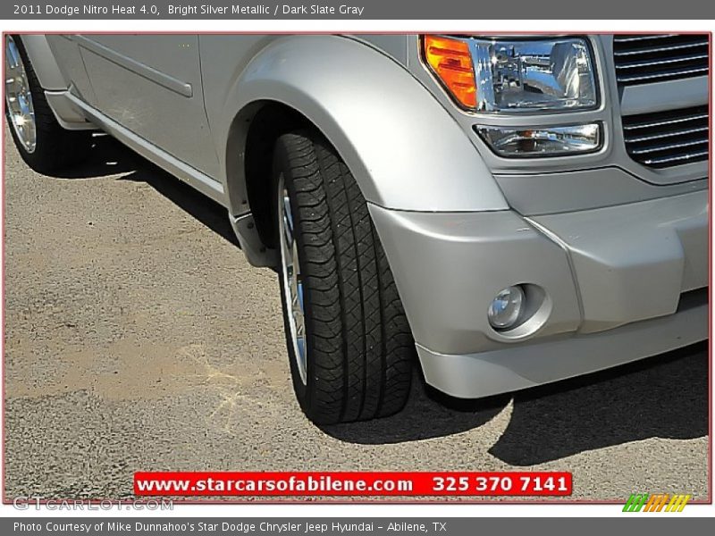 Bright Silver Metallic / Dark Slate Gray 2011 Dodge Nitro Heat 4.0