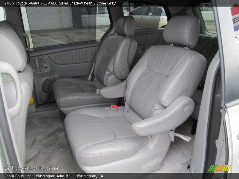 Silver Shadow Pearl / Stone Gray 2006 Toyota Sienna XLE AWD