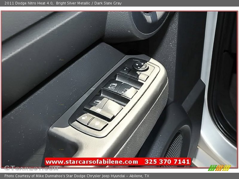 Bright Silver Metallic / Dark Slate Gray 2011 Dodge Nitro Heat 4.0