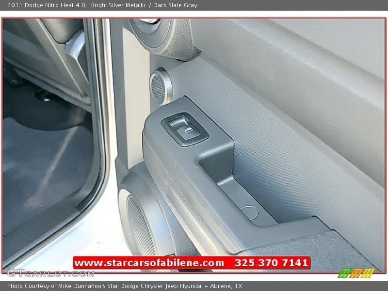 Bright Silver Metallic / Dark Slate Gray 2011 Dodge Nitro Heat 4.0