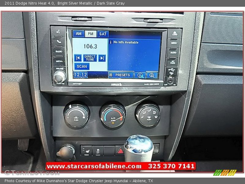 Bright Silver Metallic / Dark Slate Gray 2011 Dodge Nitro Heat 4.0