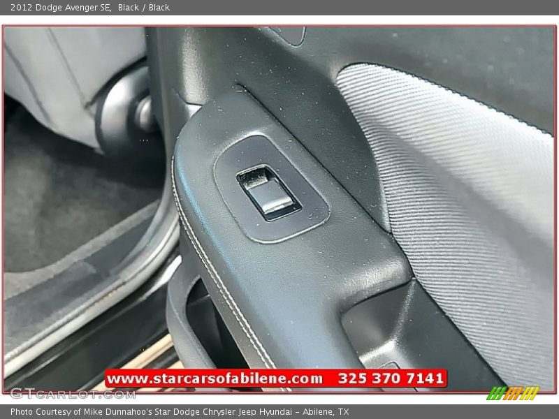 Black / Black 2012 Dodge Avenger SE