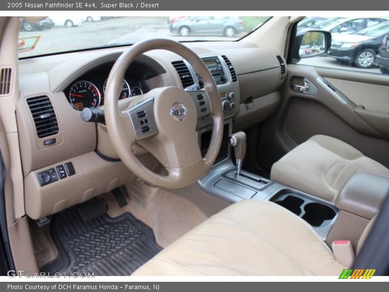 Super Black / Desert 2005 Nissan Pathfinder SE 4x4