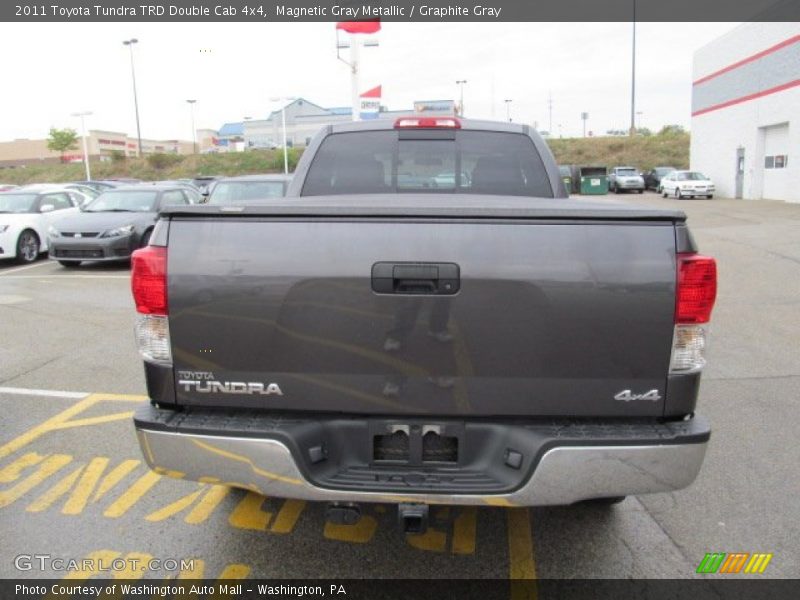 Magnetic Gray Metallic / Graphite Gray 2011 Toyota Tundra TRD Double Cab 4x4