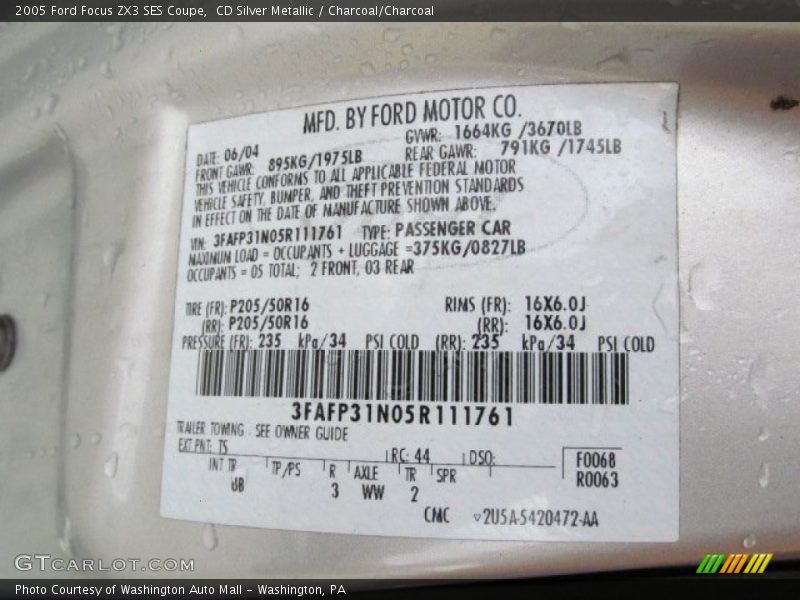 CD Silver Metallic / Charcoal/Charcoal 2005 Ford Focus ZX3 SES Coupe