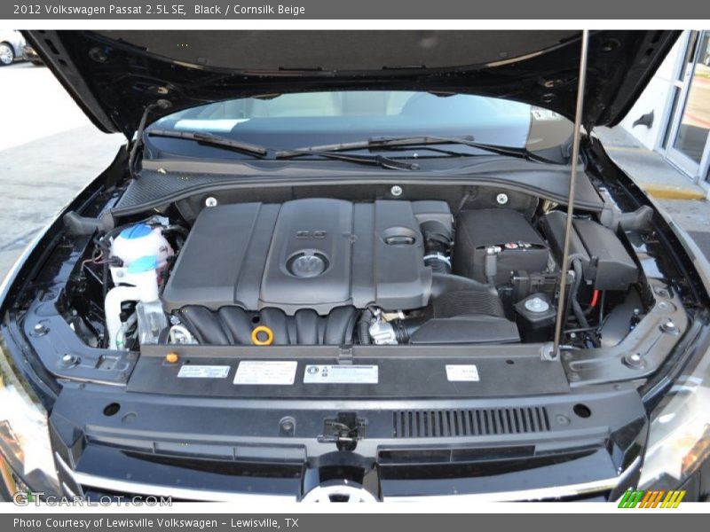 Black / Cornsilk Beige 2012 Volkswagen Passat 2.5L SE