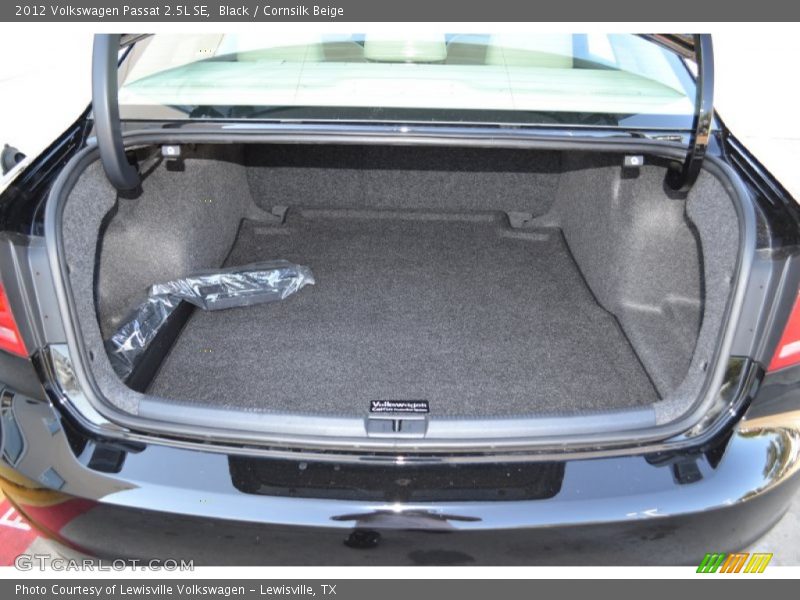 Black / Cornsilk Beige 2012 Volkswagen Passat 2.5L SE