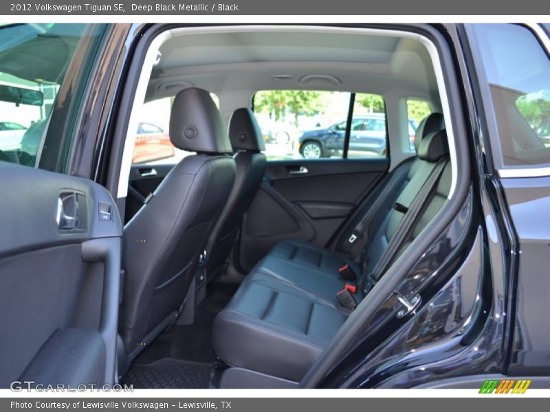 Deep Black Metallic / Black 2012 Volkswagen Tiguan SE