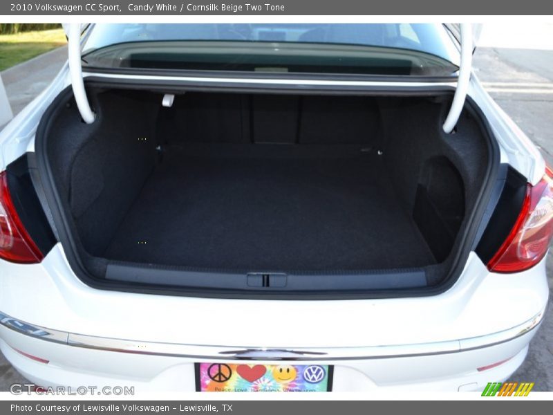 Candy White / Cornsilk Beige Two Tone 2010 Volkswagen CC Sport