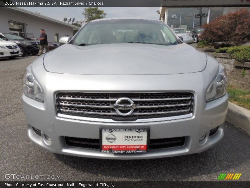 Radiant Silver / Charcoal 2010 Nissan Maxima 3.5 SV