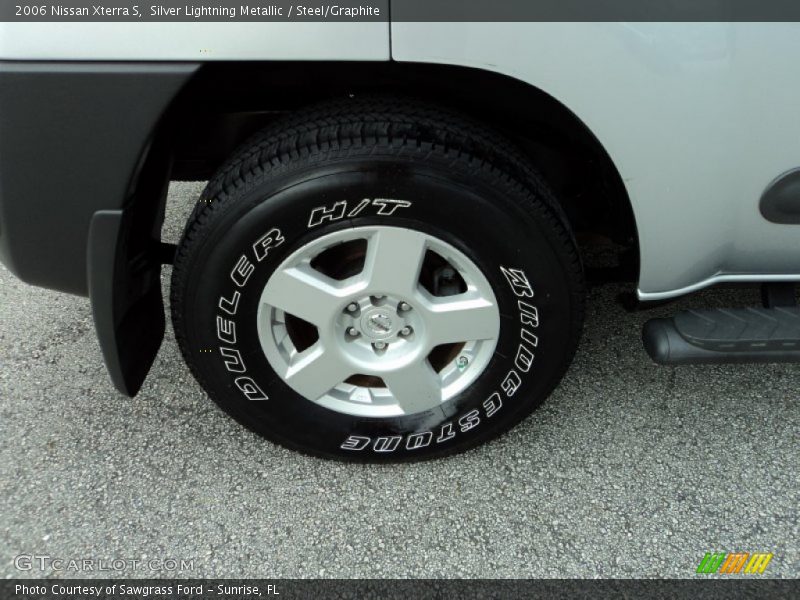 Silver Lightning Metallic / Steel/Graphite 2006 Nissan Xterra S