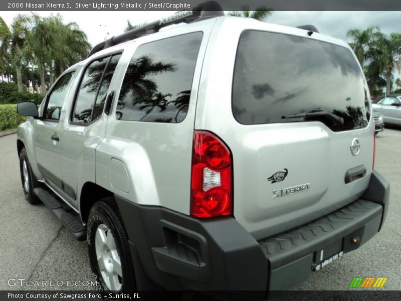 Silver Lightning Metallic / Steel/Graphite 2006 Nissan Xterra S