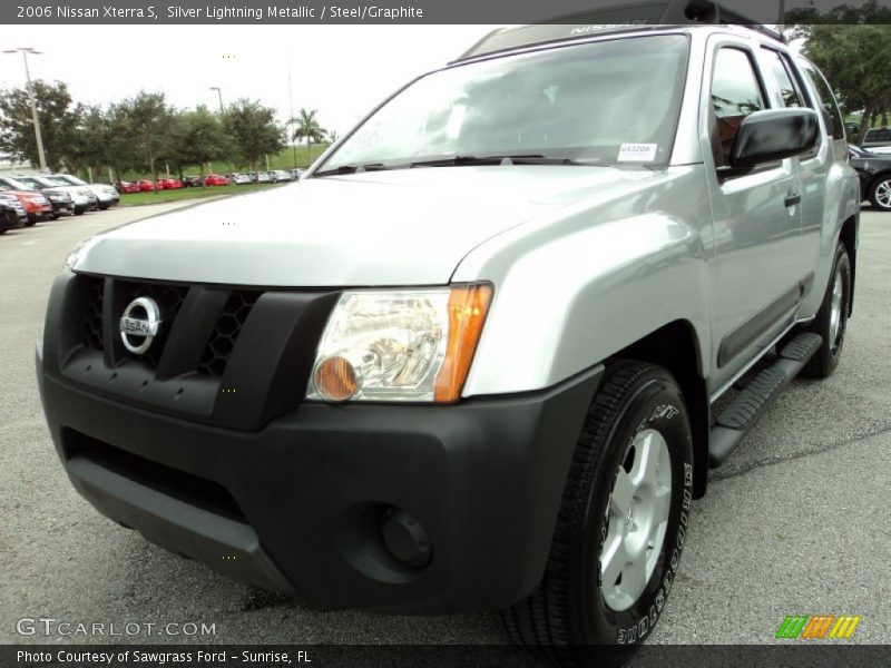 Silver Lightning Metallic / Steel/Graphite 2006 Nissan Xterra S