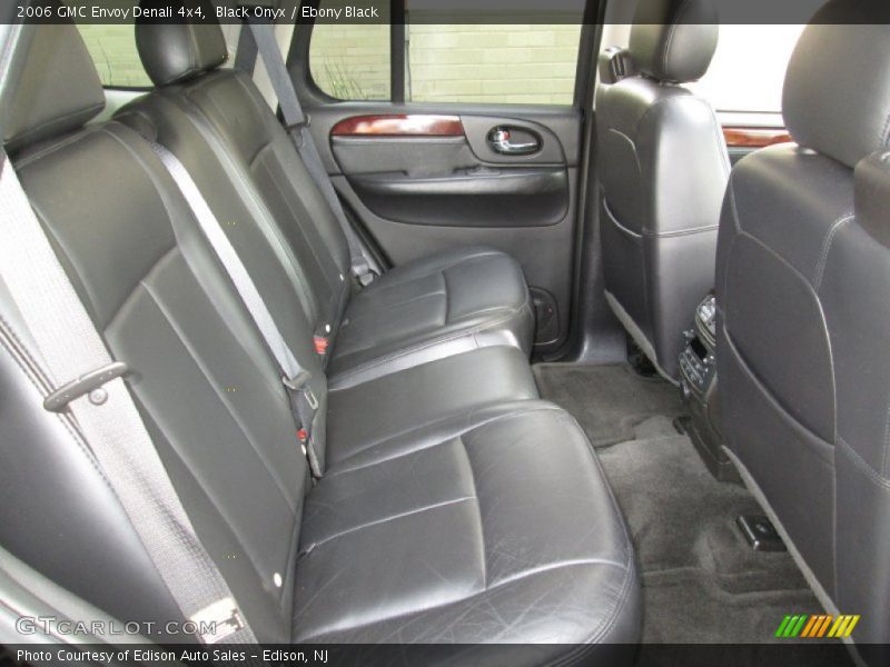 Black Onyx / Ebony Black 2006 GMC Envoy Denali 4x4