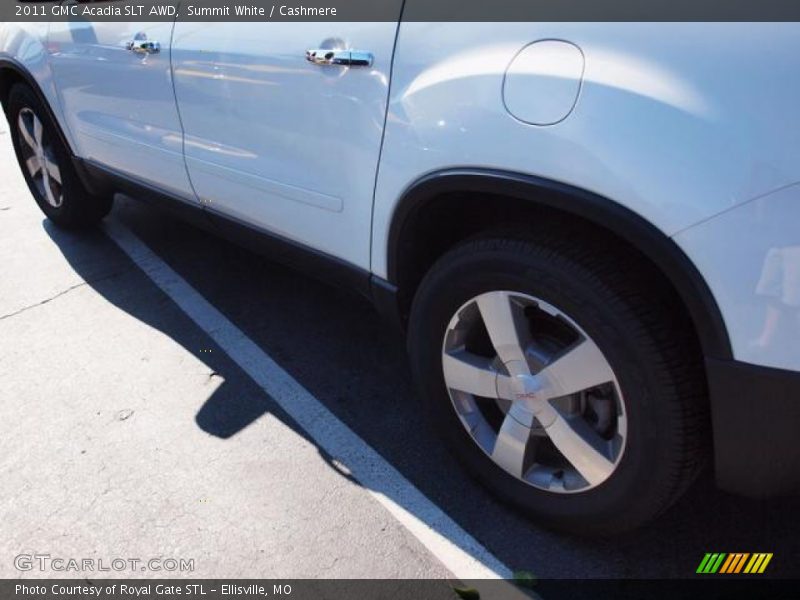 Summit White / Cashmere 2011 GMC Acadia SLT AWD