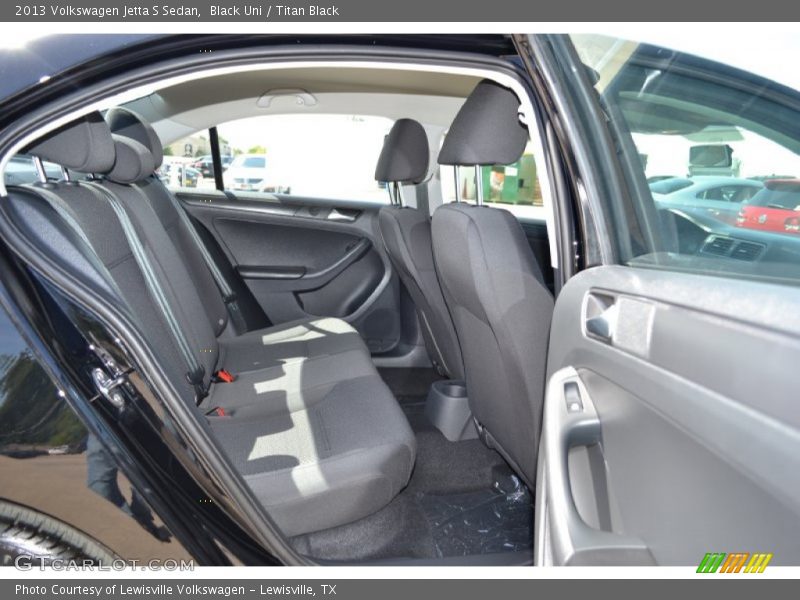 Black Uni / Titan Black 2013 Volkswagen Jetta S Sedan