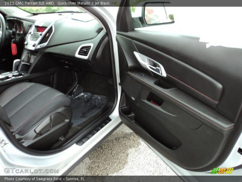 Quicksilver Metallic / Jet Black 2011 GMC Terrain SLE AWD