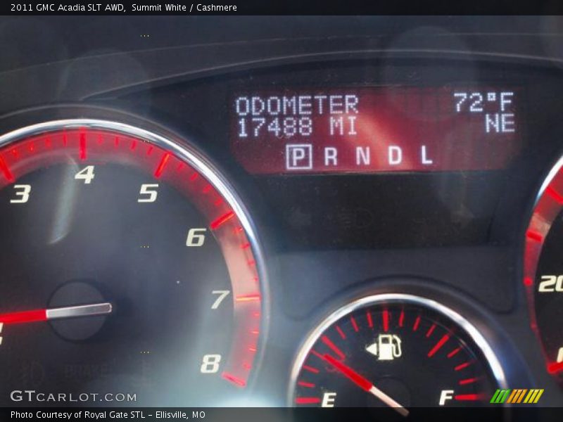 Summit White / Cashmere 2011 GMC Acadia SLT AWD