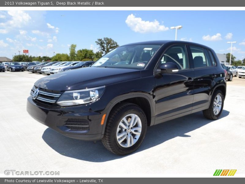 Deep Black Metallic / Black 2013 Volkswagen Tiguan S