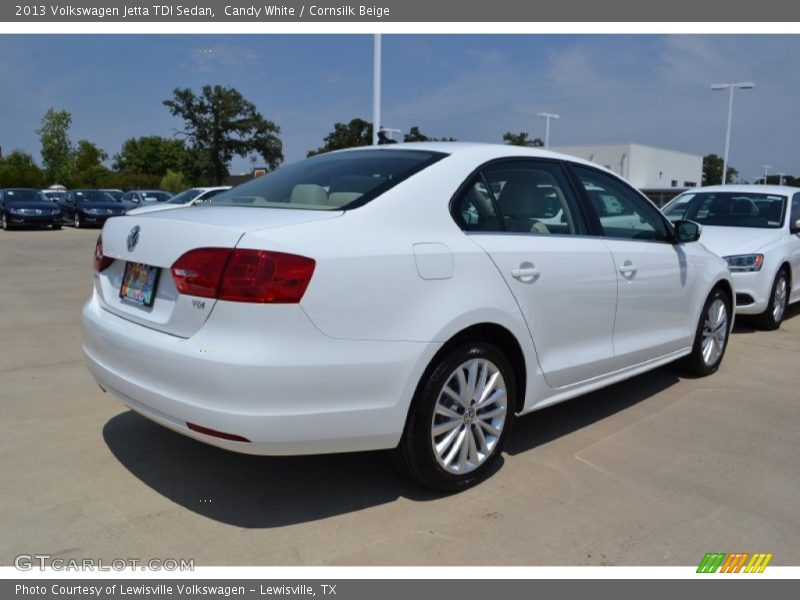 Candy White / Cornsilk Beige 2013 Volkswagen Jetta TDI Sedan
