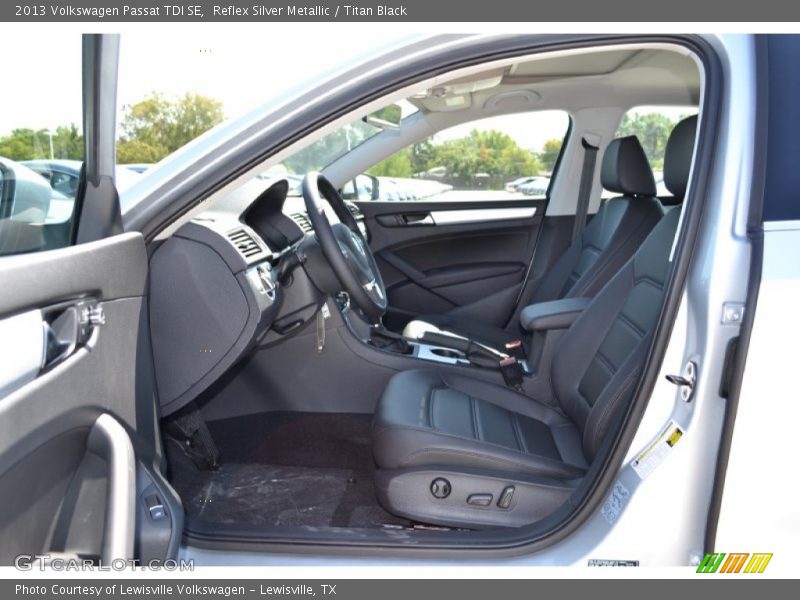 Reflex Silver Metallic / Titan Black 2013 Volkswagen Passat TDI SE