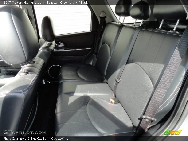 Rear Seat of 2007 Mariner Luxury