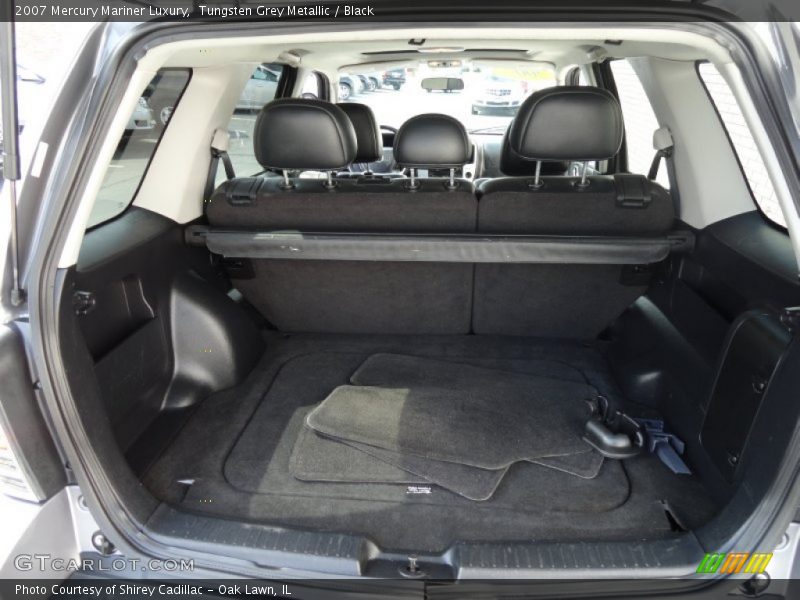  2007 Mariner Luxury Trunk