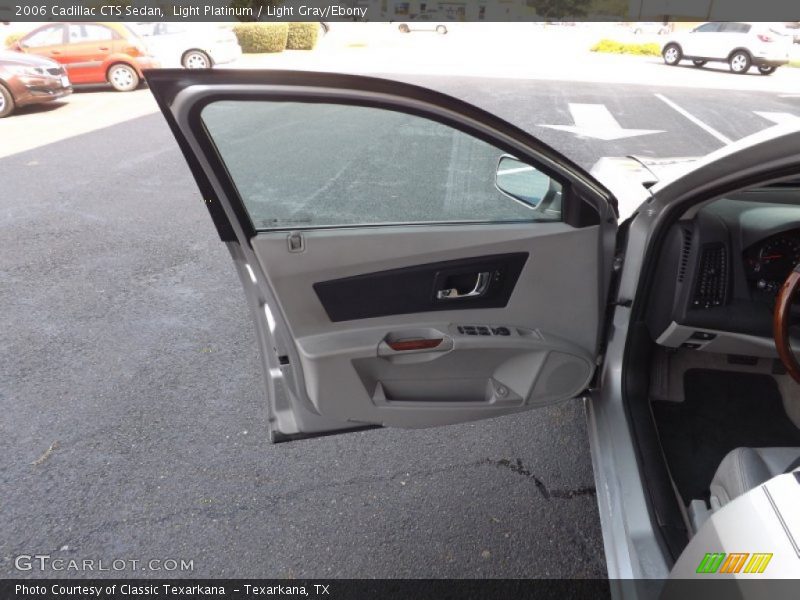 Light Platinum / Light Gray/Ebony 2006 Cadillac CTS Sedan