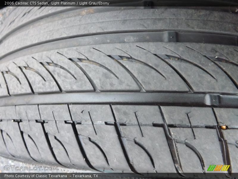 Light Platinum / Light Gray/Ebony 2006 Cadillac CTS Sedan