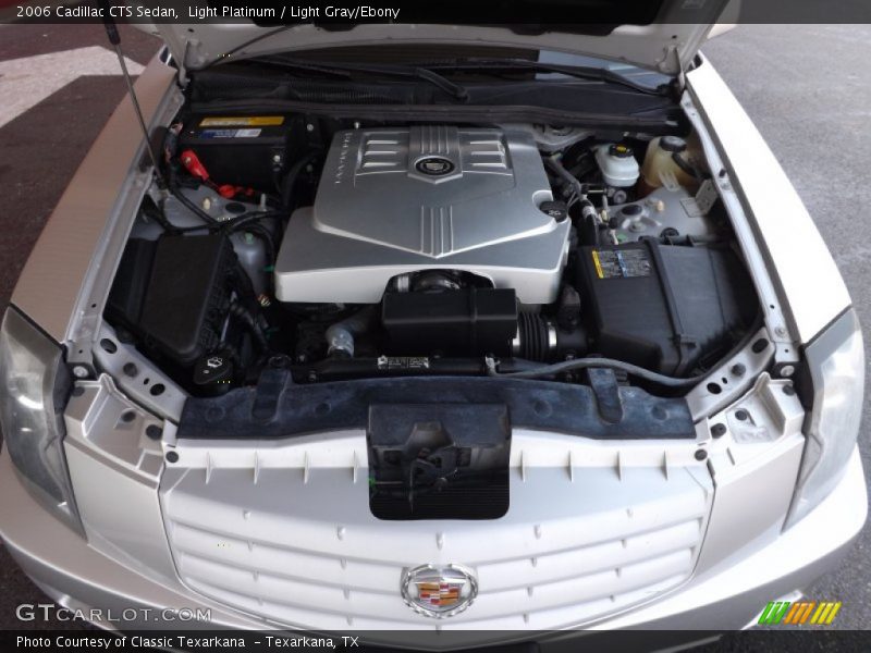 Light Platinum / Light Gray/Ebony 2006 Cadillac CTS Sedan