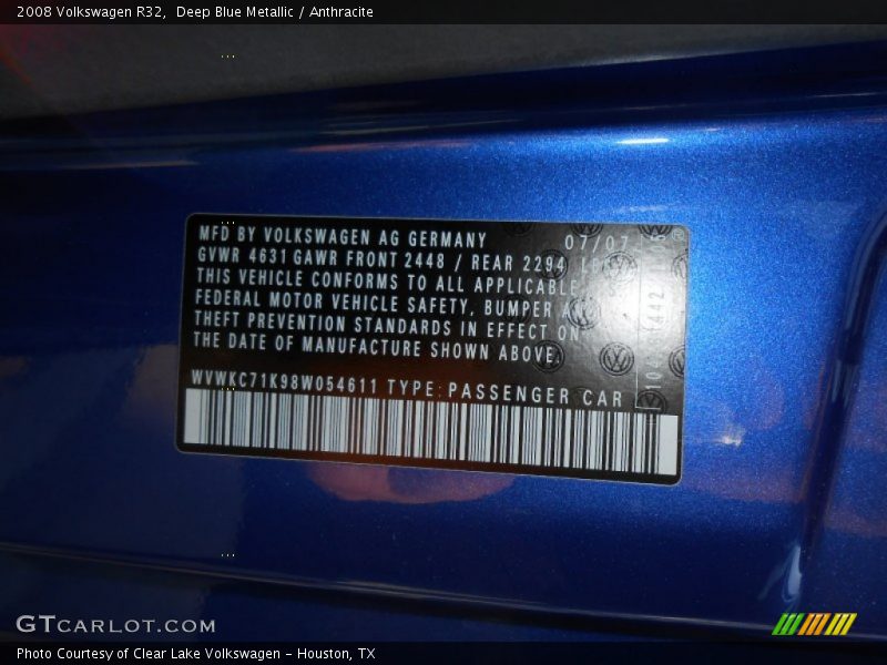 Deep Blue Metallic / Anthracite 2008 Volkswagen R32