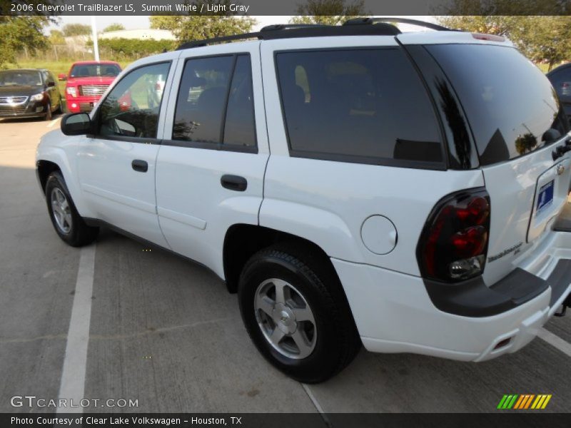 Summit White / Light Gray 2006 Chevrolet TrailBlazer LS