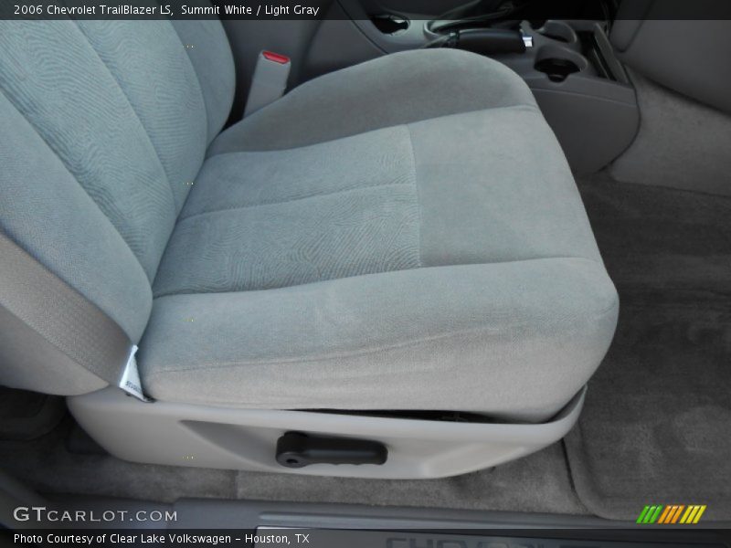 Summit White / Light Gray 2006 Chevrolet TrailBlazer LS