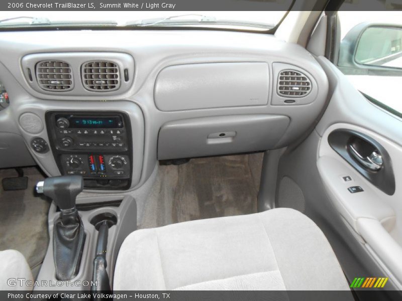 Summit White / Light Gray 2006 Chevrolet TrailBlazer LS