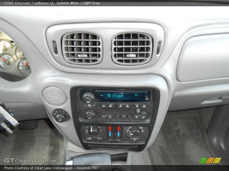 Summit White / Light Gray 2006 Chevrolet TrailBlazer LS