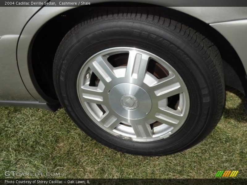 Cashmere / Shale 2004 Cadillac DeVille Sedan
