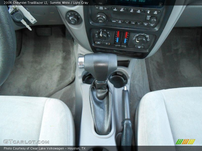 Summit White / Light Gray 2006 Chevrolet TrailBlazer LS