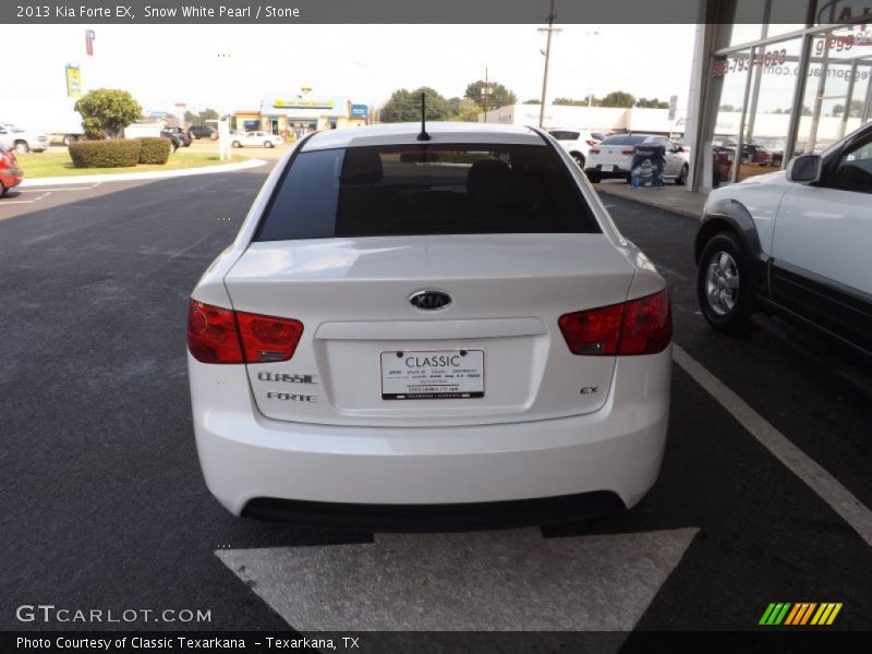 Snow White Pearl / Stone 2013 Kia Forte EX