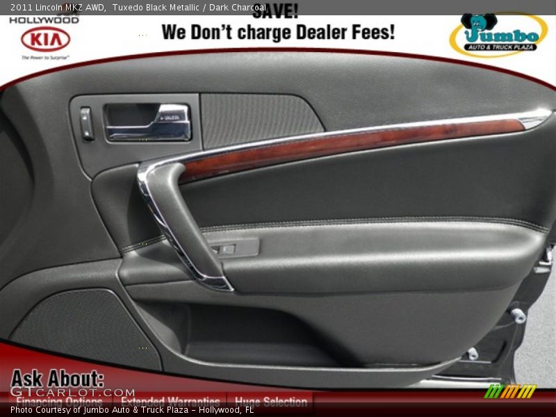 Tuxedo Black Metallic / Dark Charcoal 2011 Lincoln MKZ AWD