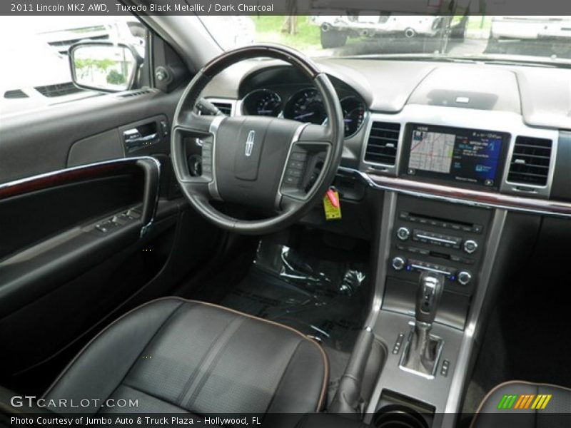 Tuxedo Black Metallic / Dark Charcoal 2011 Lincoln MKZ AWD