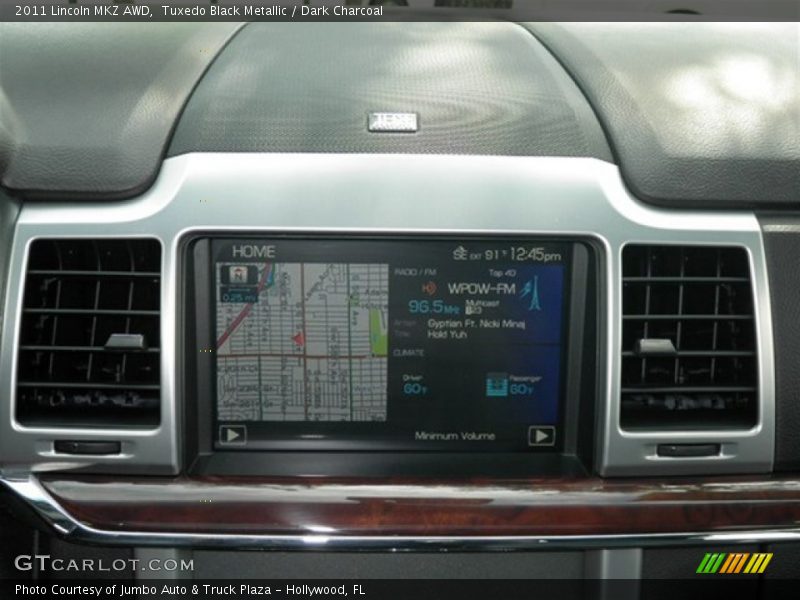 Tuxedo Black Metallic / Dark Charcoal 2011 Lincoln MKZ AWD
