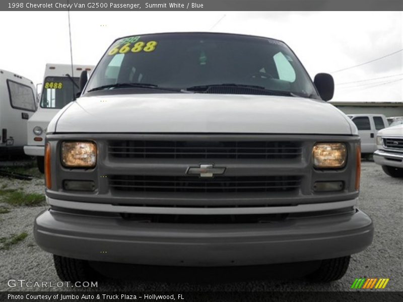 Summit White / Blue 1998 Chevrolet Chevy Van G2500 Passenger