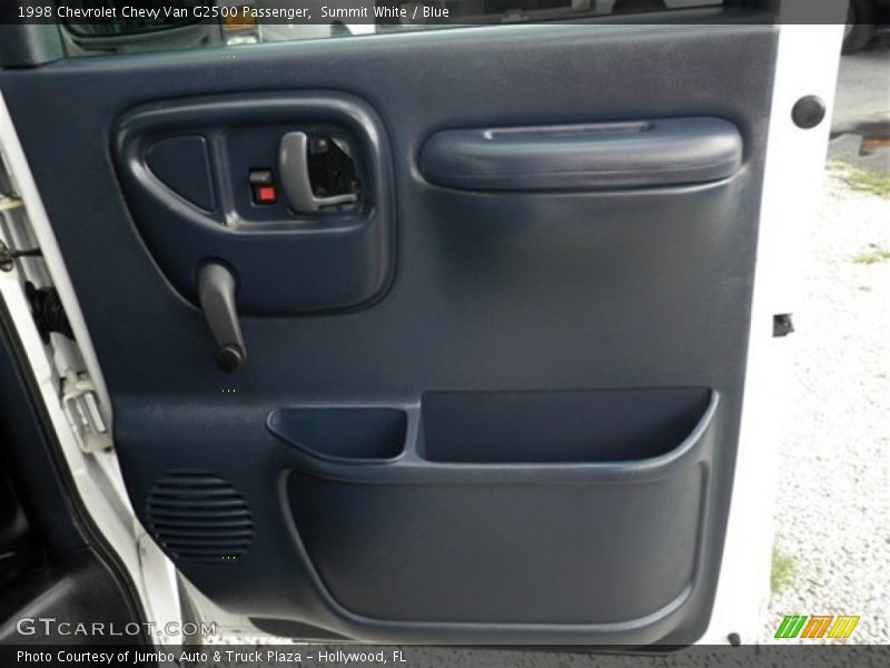 Summit White / Blue 1998 Chevrolet Chevy Van G2500 Passenger