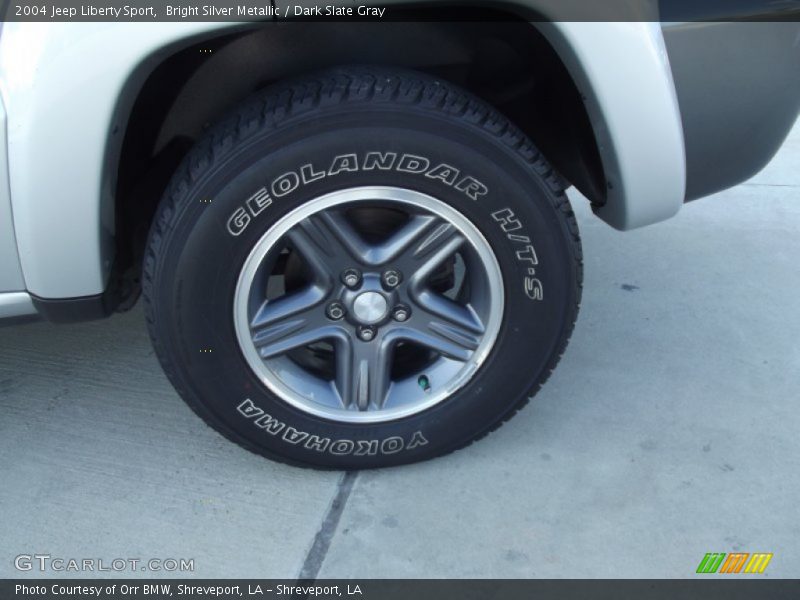 Bright Silver Metallic / Dark Slate Gray 2004 Jeep Liberty Sport