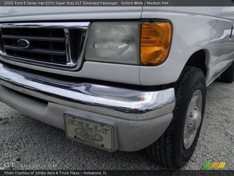 Oxford White / Medium Flint 2003 Ford E Series Van E350 Super Duty XLT Extended Passenger