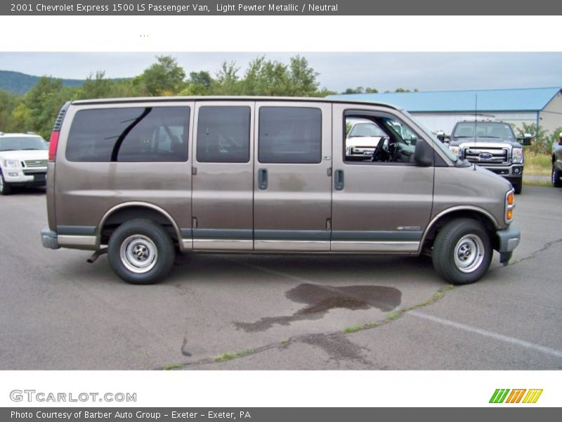Light Pewter Metallic / Neutral 2001 Chevrolet Express 1500 LS Passenger Van