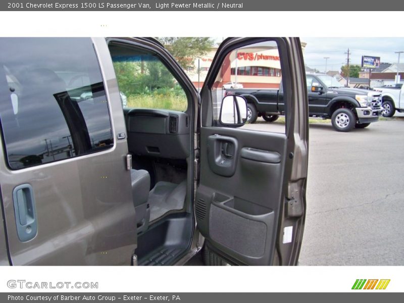 Light Pewter Metallic / Neutral 2001 Chevrolet Express 1500 LS Passenger Van